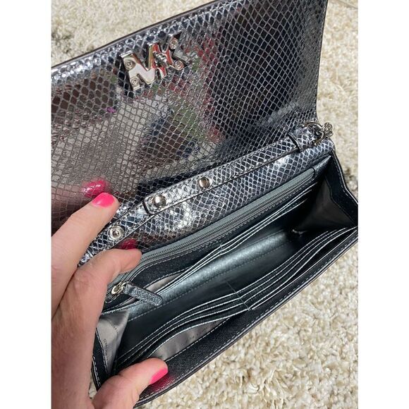 Michael Kors Gunmetal Metallic Crossbody Clutch NWOT - Picture 7 of 10